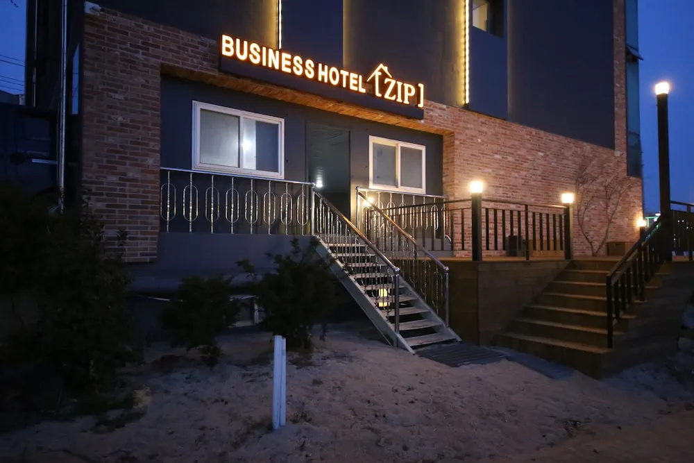 Hotel ZIP