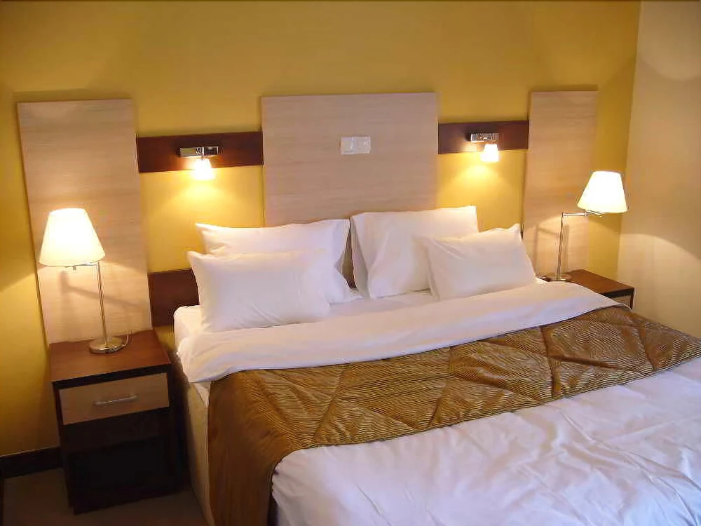 Hotel Leotar