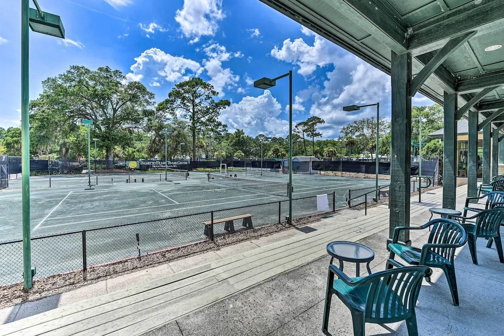 Palmetto Dunes Villa with Views Steps to Beach!