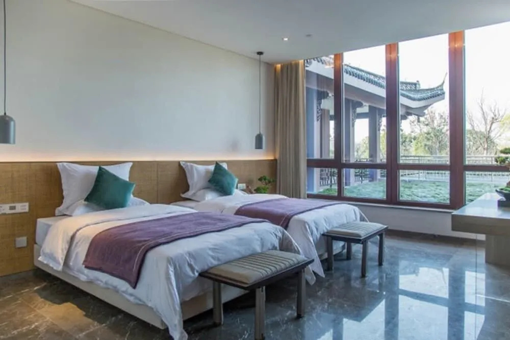 Yangzhou Seclusive Life Hot Spring Resort