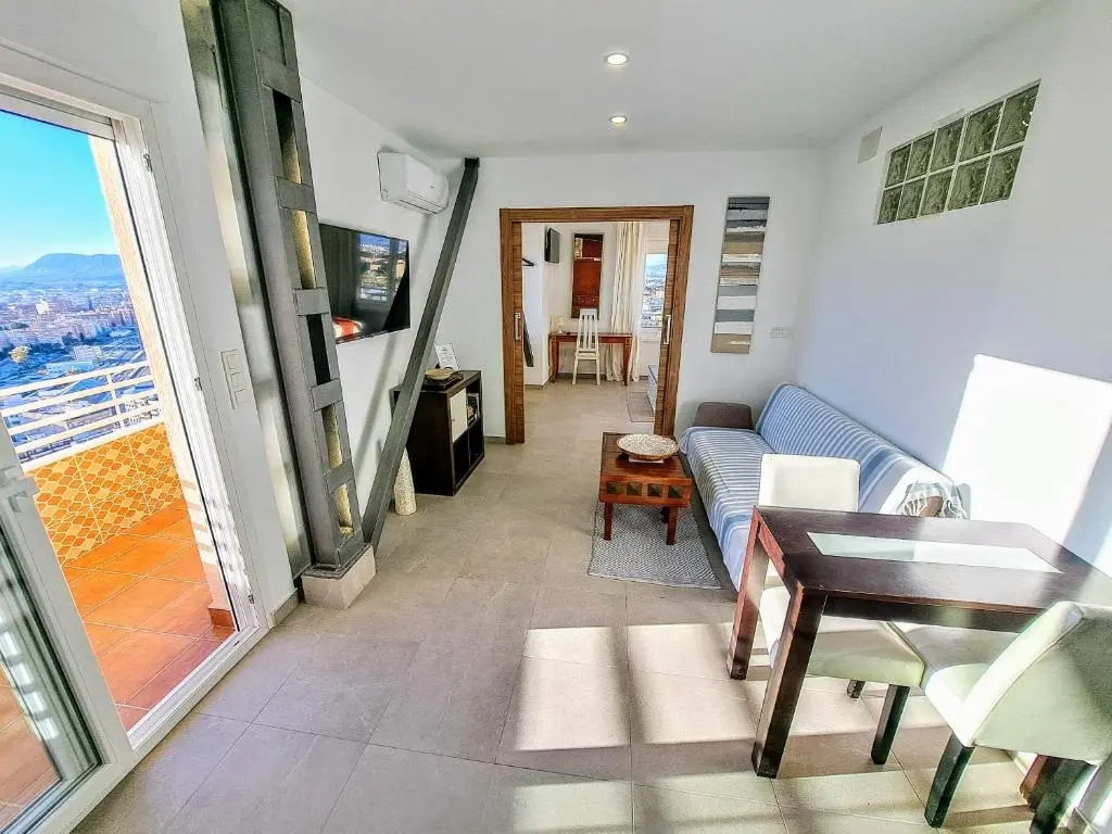 Alicante Skylights Apartments