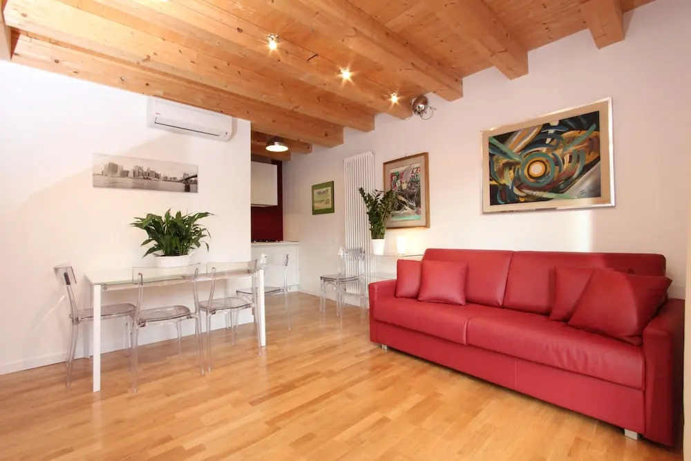 City Apartments - Leonardo