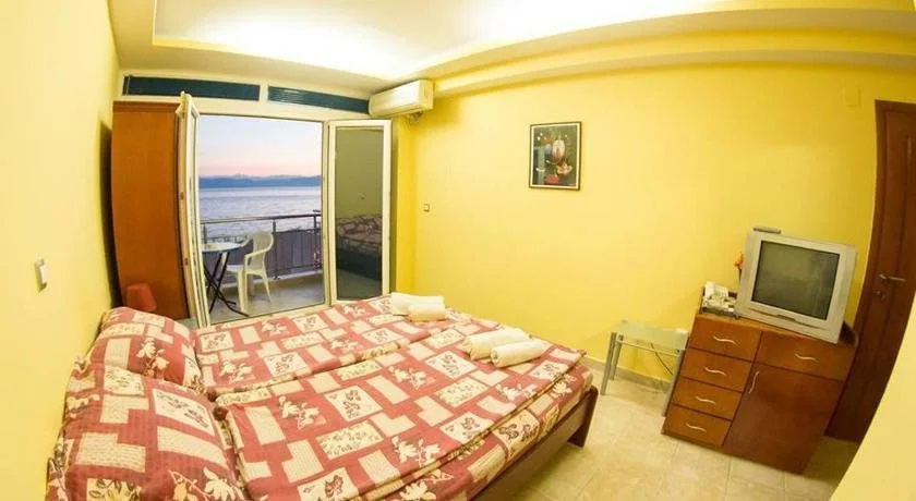 Villa Swiss
