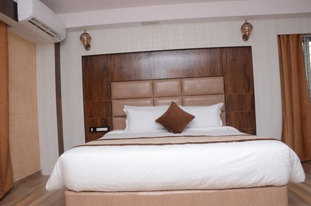 Yaksha Holiday Home