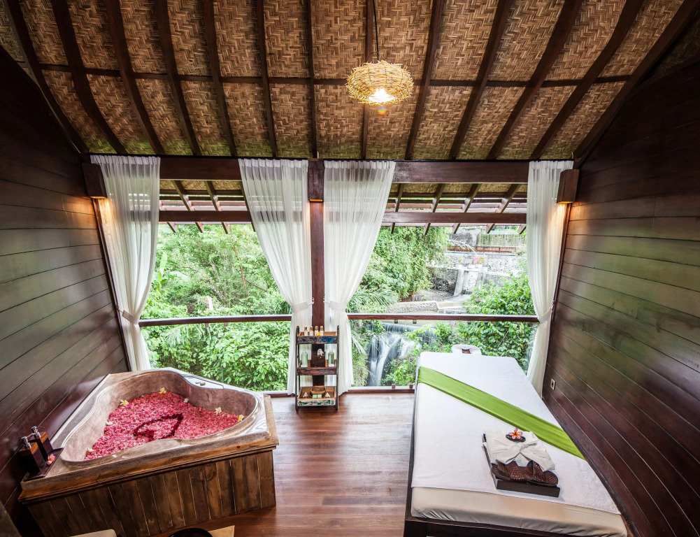 Sanctoo Suites & Villas