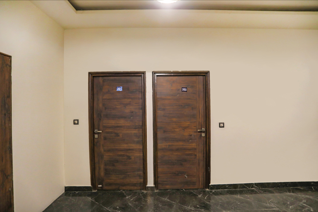 FabHotel Enaya Residency