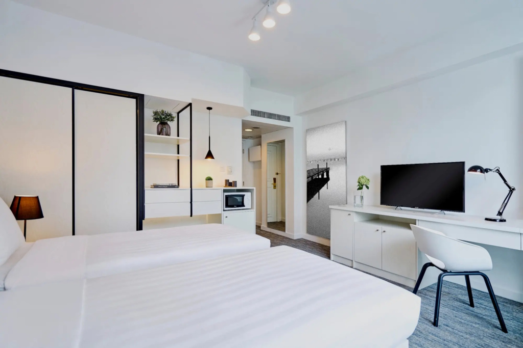 Grand Bay View Hotel