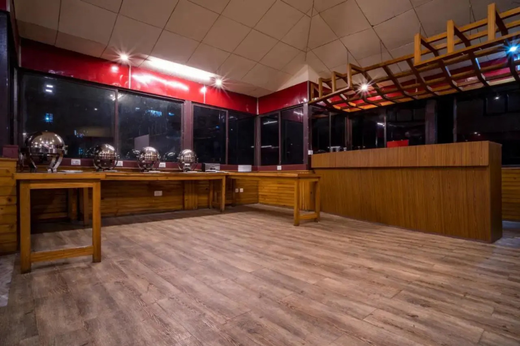 Magpie Mall Road Residency ( MG-MARG )