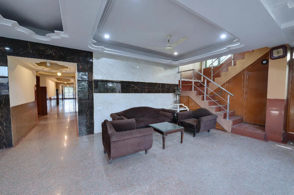 Super Hotel O Jamalpur Ahmedabad Formerly Hotel Peace