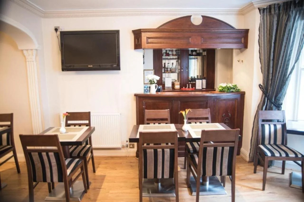 London Lodge Hotel