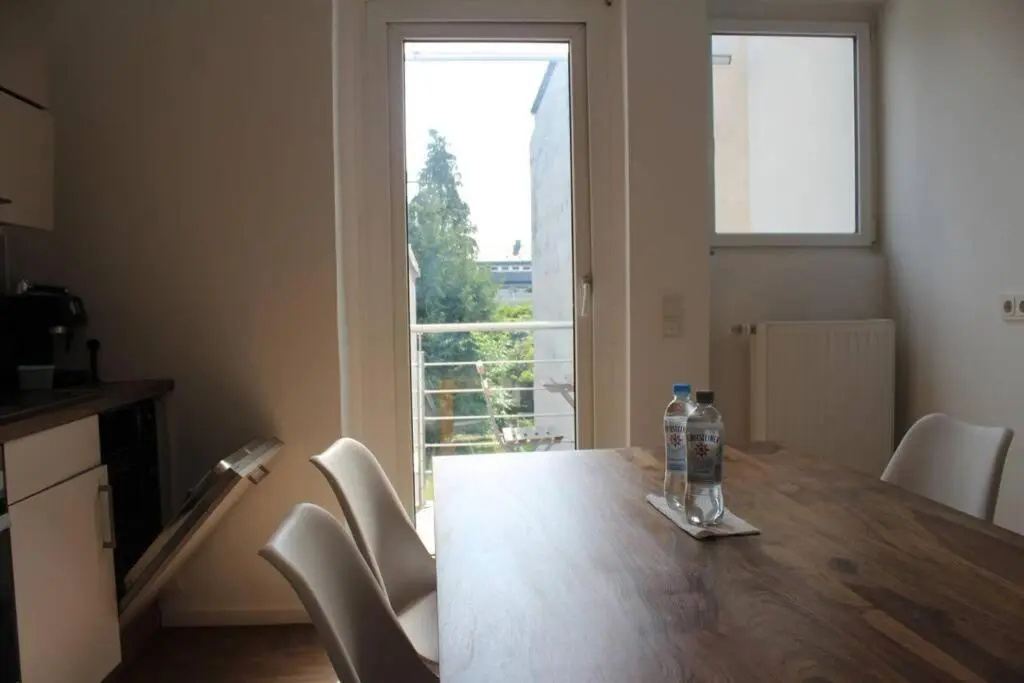 LONDON . CHILLINGHOUSE # 9, 3 Min. vom ICE, NETFLIX, Garten