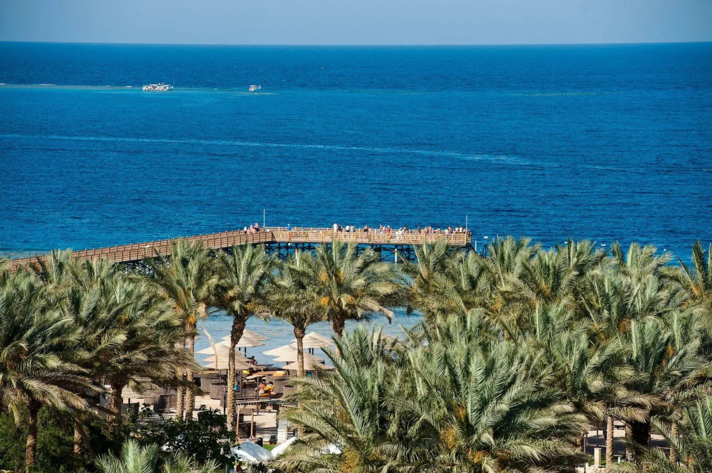 Grand Makadi Couples and Families Only