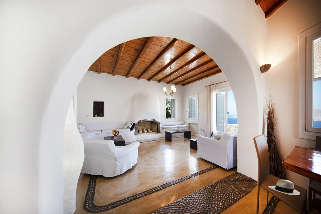 Luxury Villa With Breathtaking Infinite Sea View and Private Pool