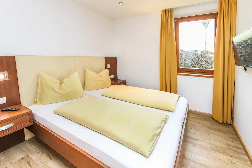 Emma Apartments- self- check -in