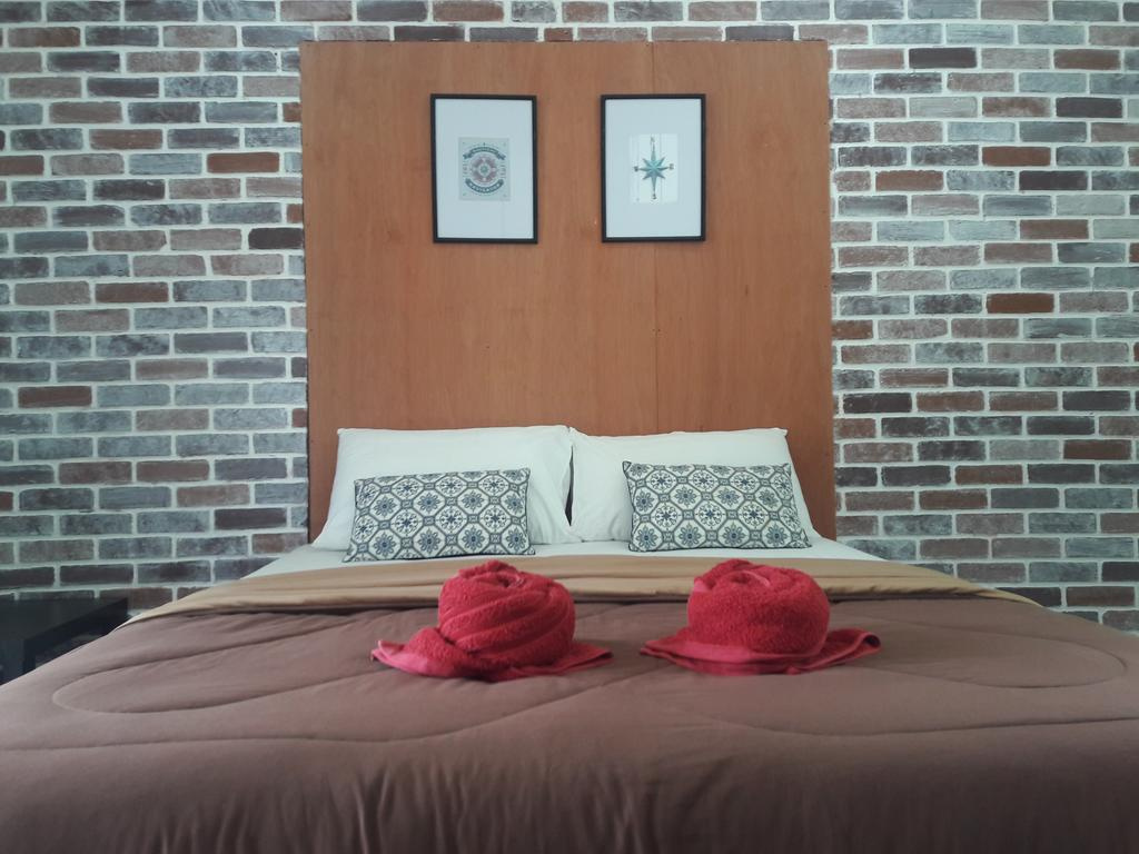 Minnie Seaview Resort