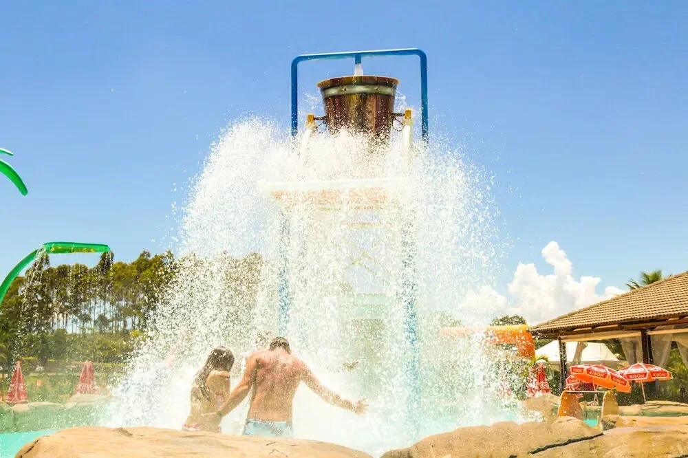 Cabana's Acqua Hotel
