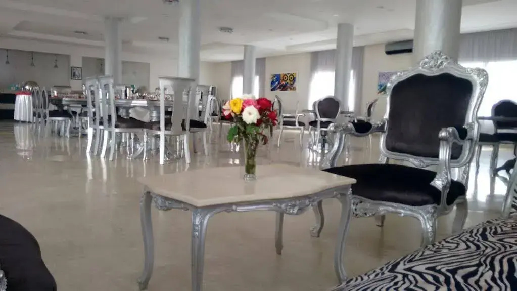 Hospitality Inn