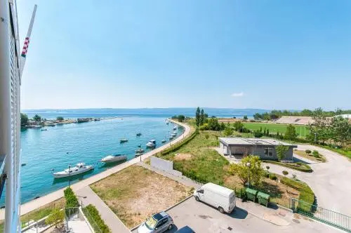 Ap 4 2 In One Of The Most Luxury Building In Omis