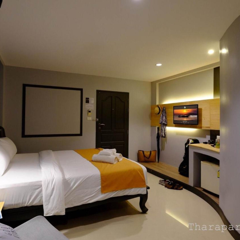 Tharapark View Hotel - SHA Plus