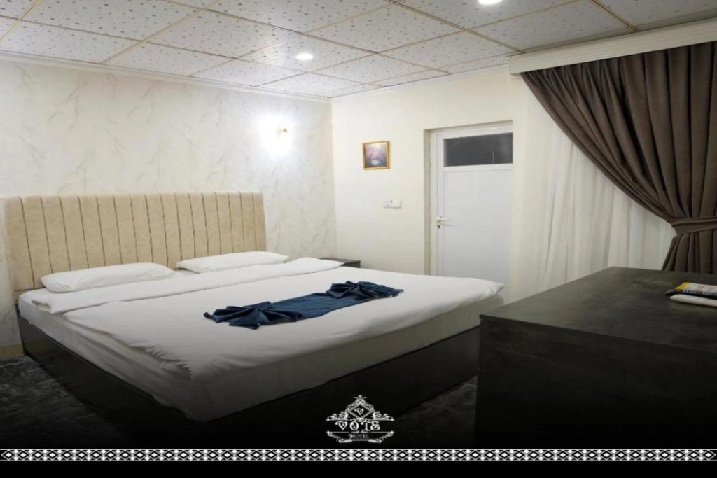 Vote Hotel