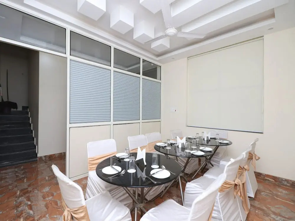 OYO 12126 Hotel Shagun Residency