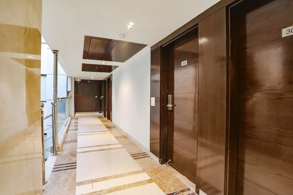 FabHotel Grand Stay