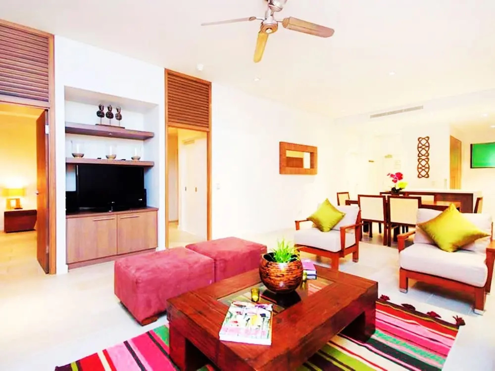 Temple 121 Modern Spacious Palm Cove 2 Brm 2 Bth Resort Apartment With Courtyard