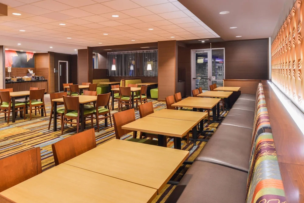 Fairfield Inn & Suites Coralville