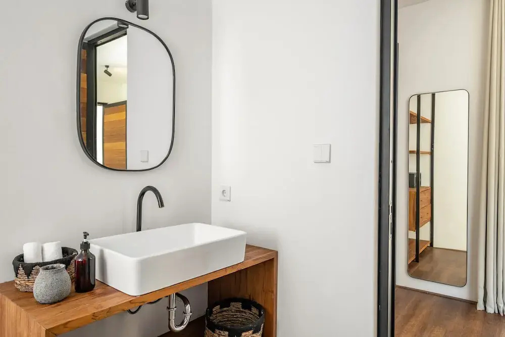 Modern 3 Bedrooms Villa Myla By OriVista, Pool-Netflix-Wifi