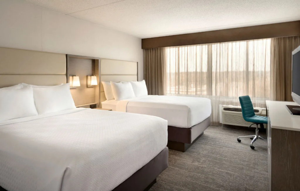 Crowne Plaza Englewood by IHG