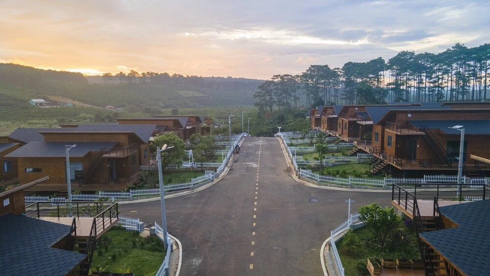 The Tropicana B'la Village
