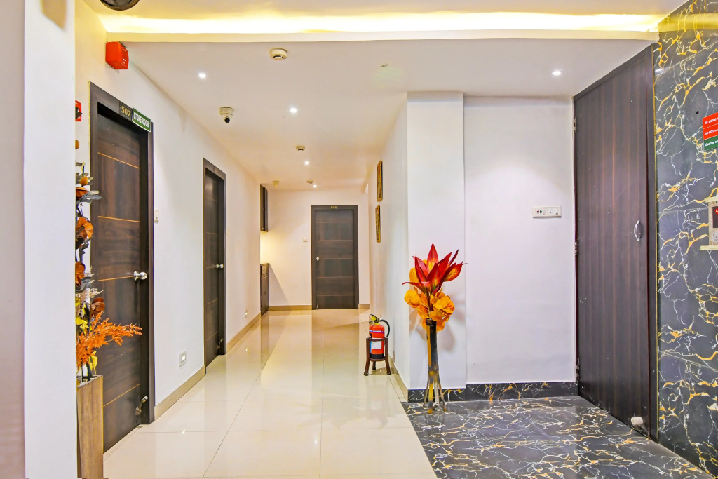 Super Hotel O Baguiati Formerly GR Hospitality