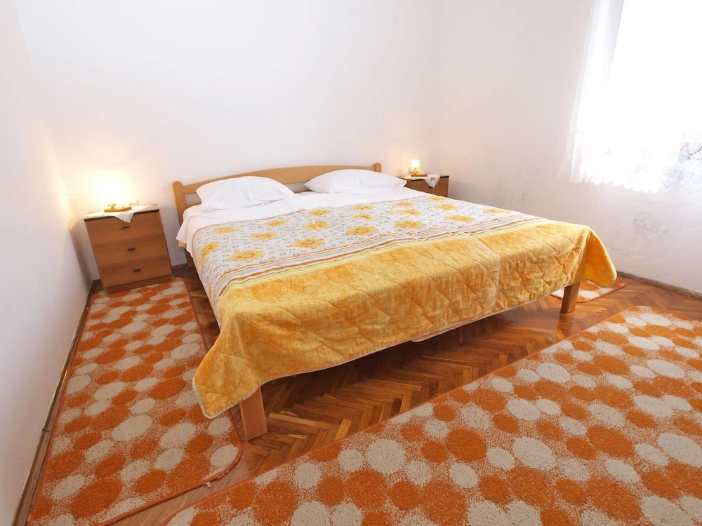 Apartment 1070