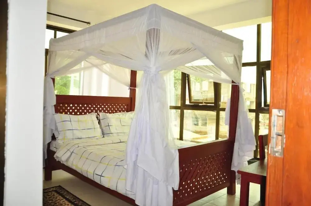 Gateway Lodge
