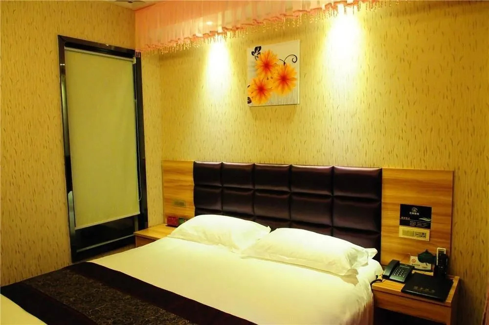 shiyan Zuo'an  Hotel(十堰左岸酒店)