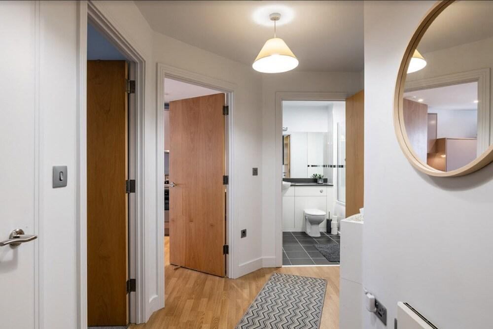 Cutlass Court Apartments by Comfort Zone