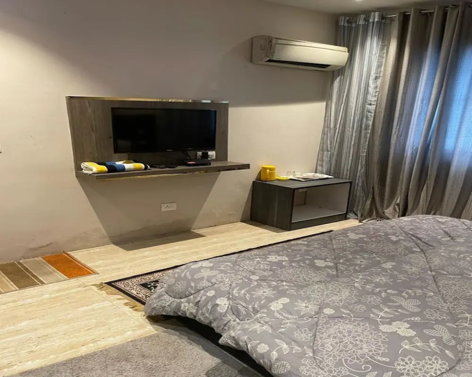 Hotel Pace Hero Honda Chowk