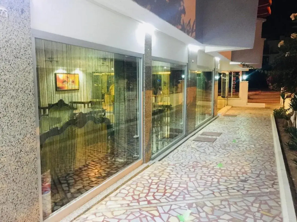 Lara Kapris Hotel
