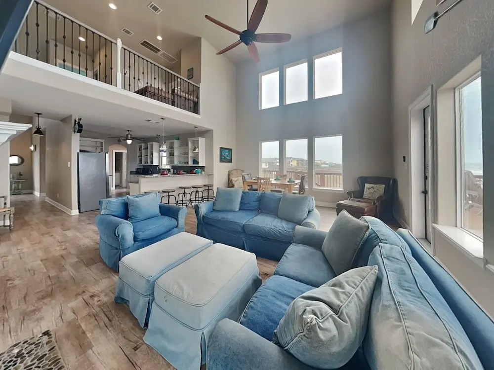 Seaside Eden by Ryson Vacation Rentals