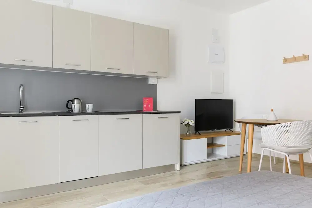 201 - Palazzo Murat - Apt 5 - LOC