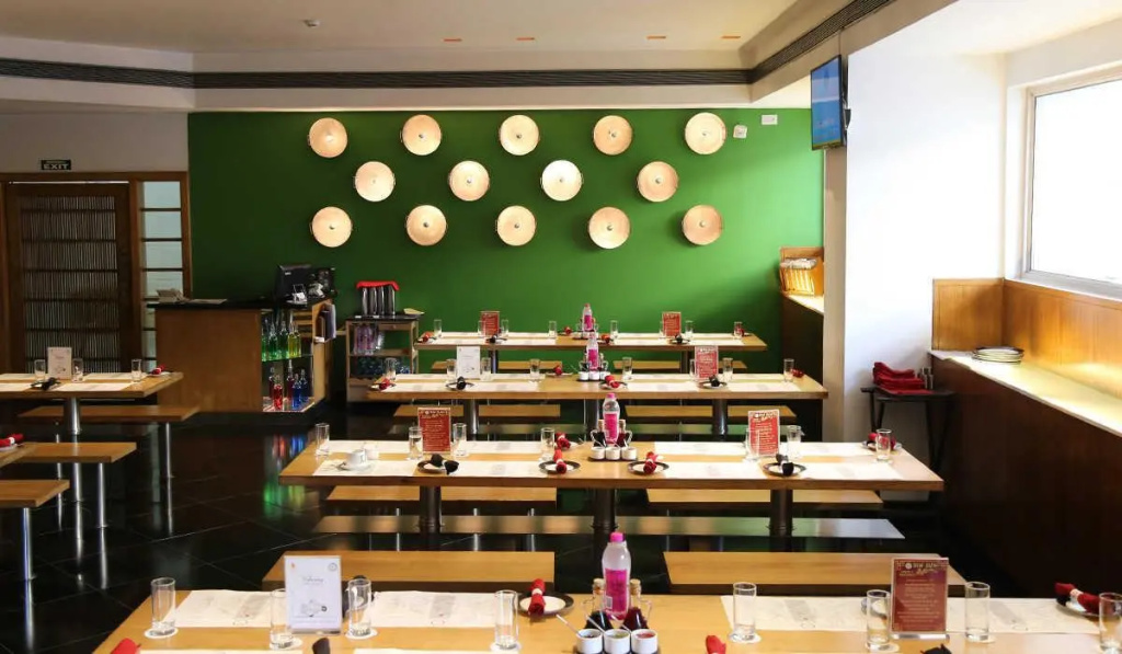 The Gordon House Hotel - Near Gateway Of India