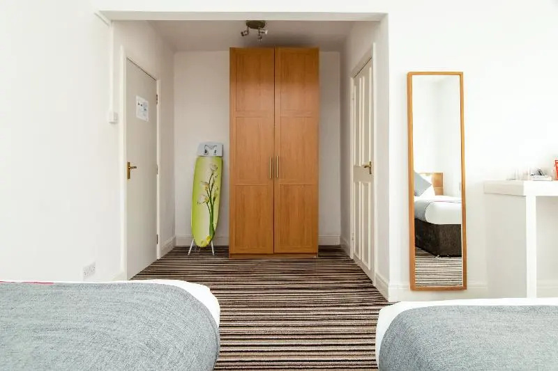 Cardiff Central Hotel By Belvilla