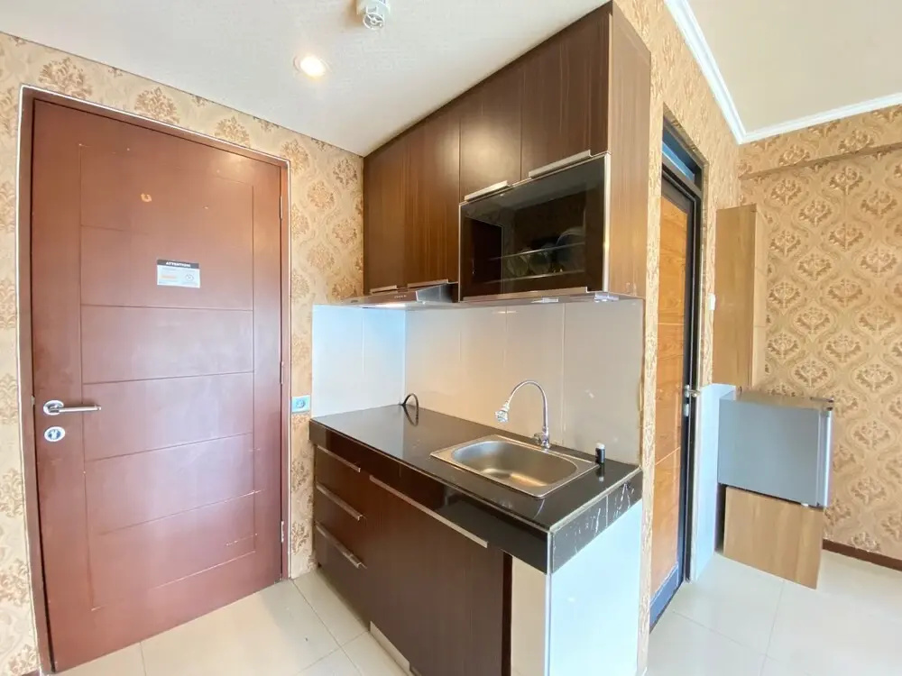 Spacious and Well Furnished 1BR at Gateway Pasteur Apartment