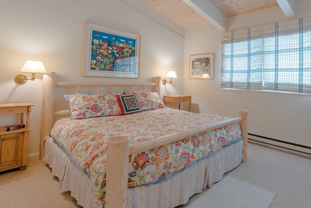 Saddle Road Home 104 by RedAwning