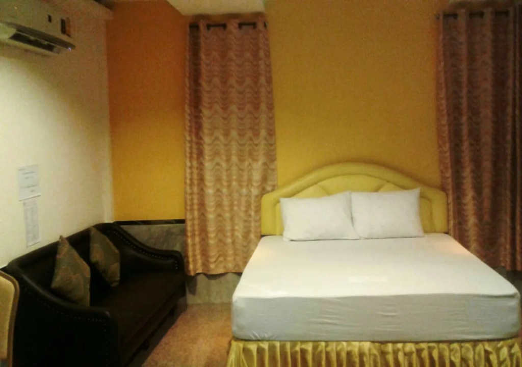 Phaetra Resort