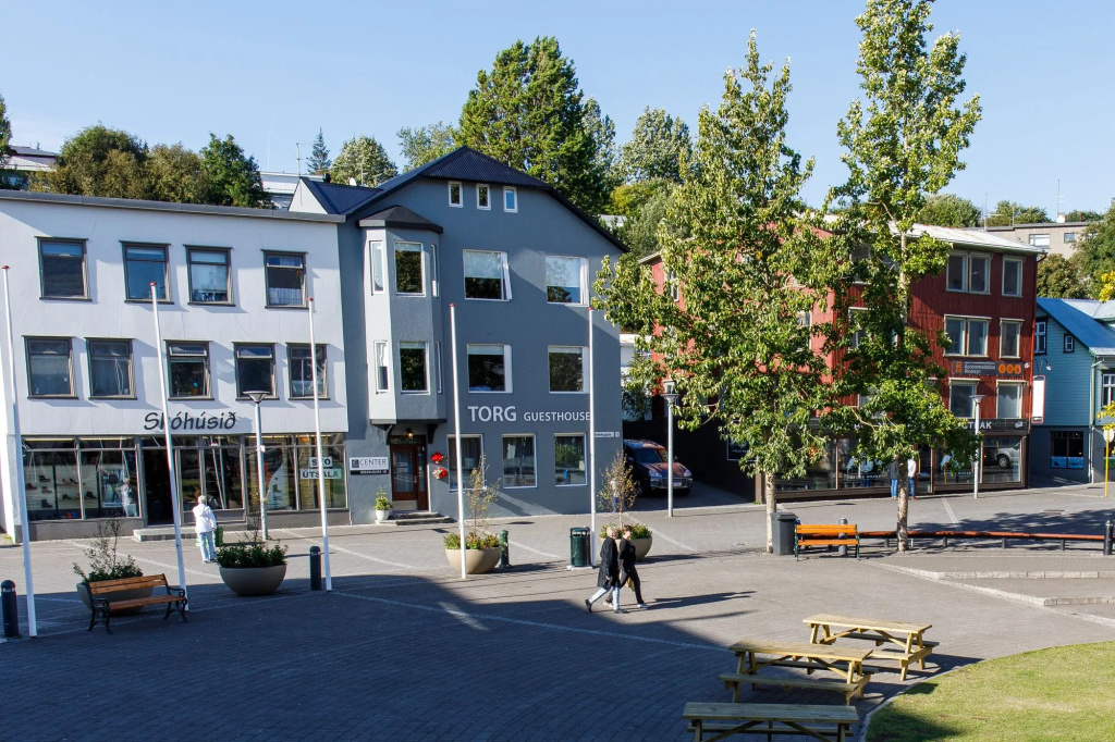 Torg Guest House