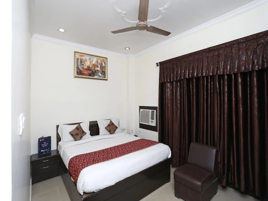 Hotel Ashoka Grand