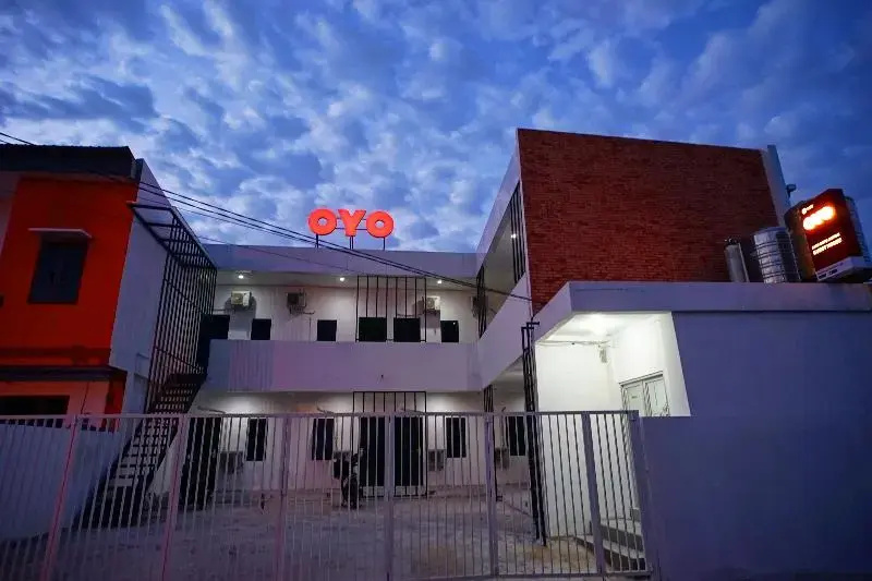 Sani Guest House by OYO Rooms