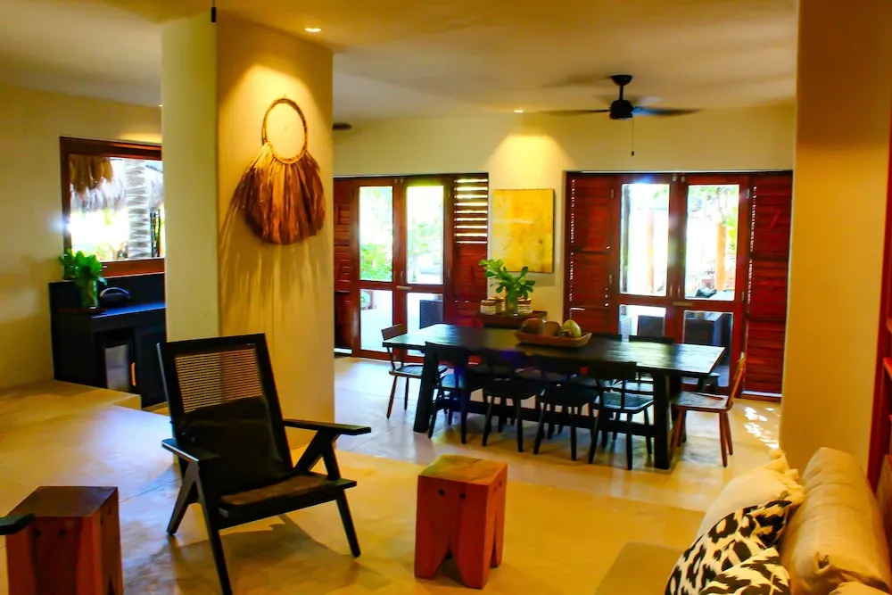 Delos Luxury Villa