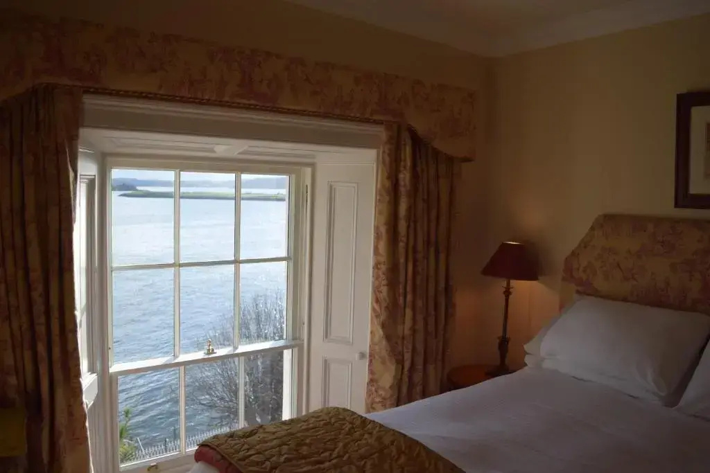 West Beach House -Sea Views